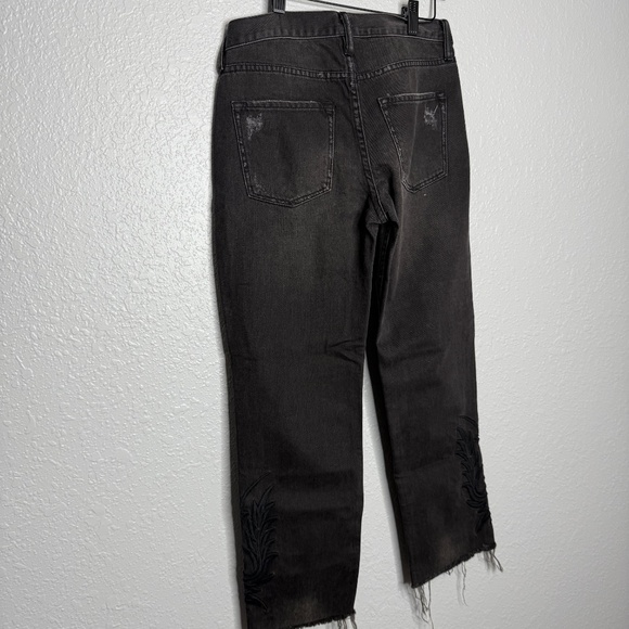 All Saints Philly Black Denim size 26  distressed with embroidered designs -cp - Picture 11 of 11